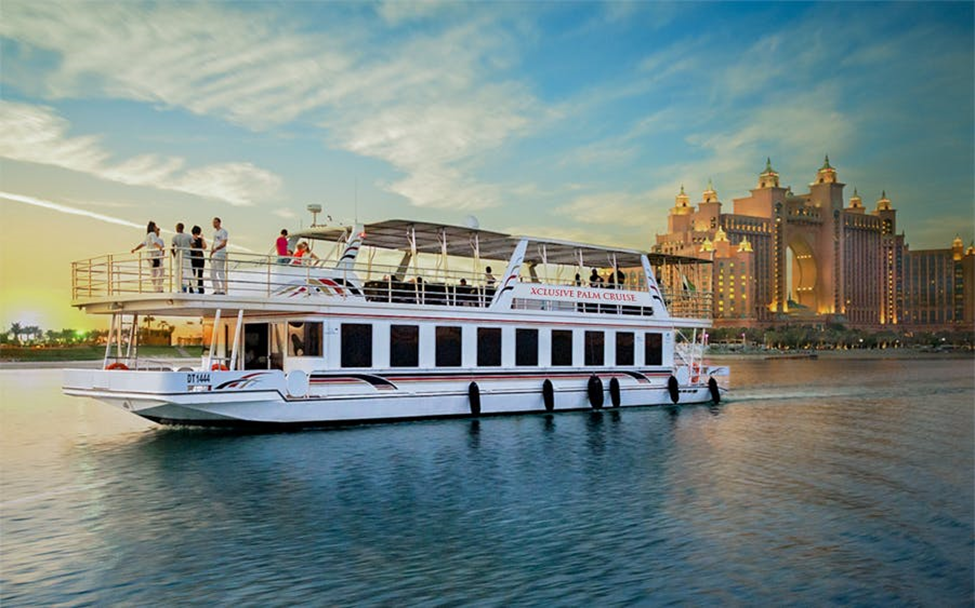 Best Routes for Yacht Tours in Dubai